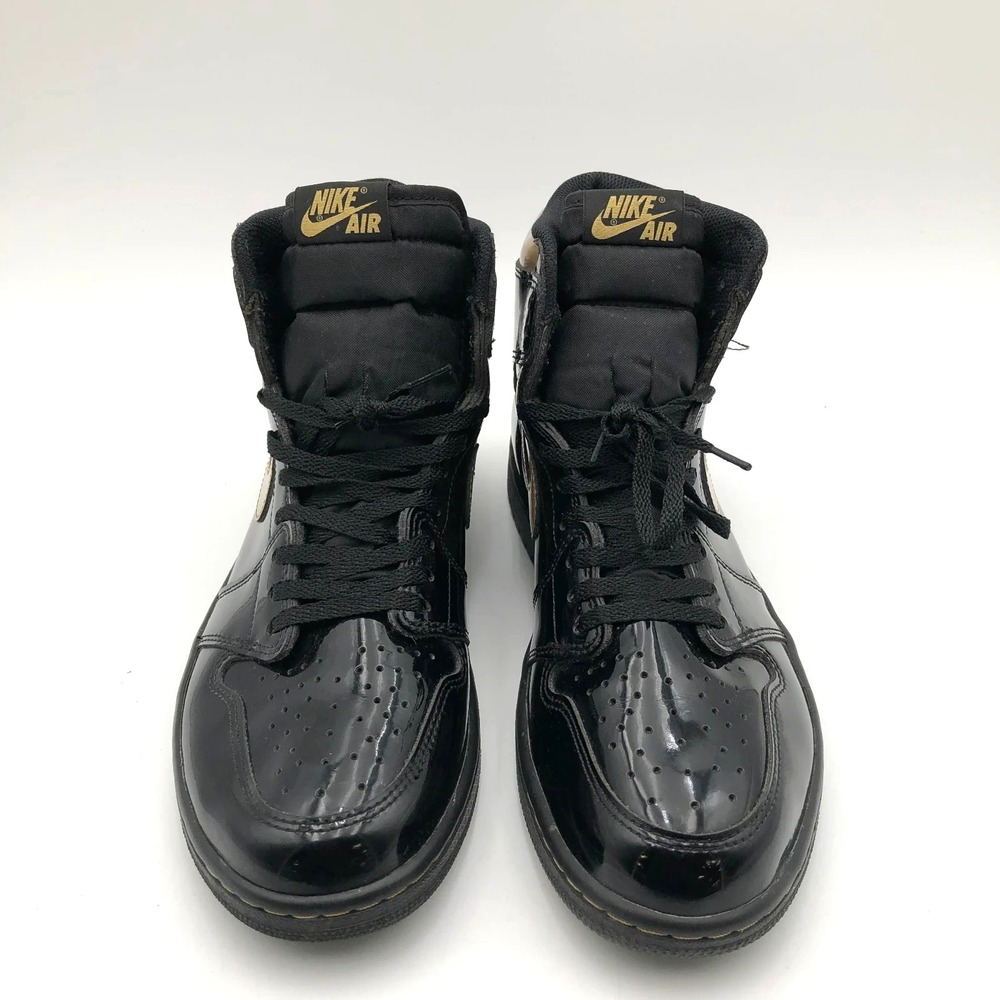 Nike Air Jordan 1 Retro High OG Black Metallic Gold Men 10 Streetwear Sneakers